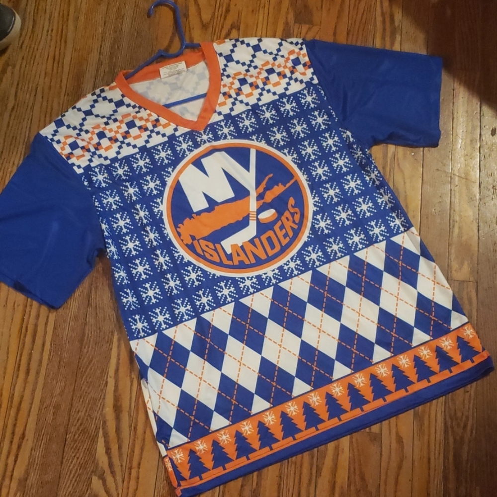 NY Islanders Holiday Shirt